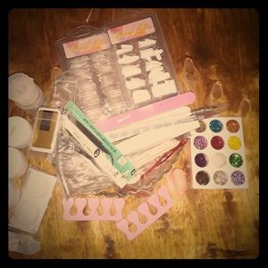 Brand new complete set of manicure supplies